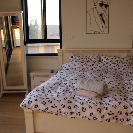 נס הבריאה Villa Midreshet Ben Gurion Екстериор снимка