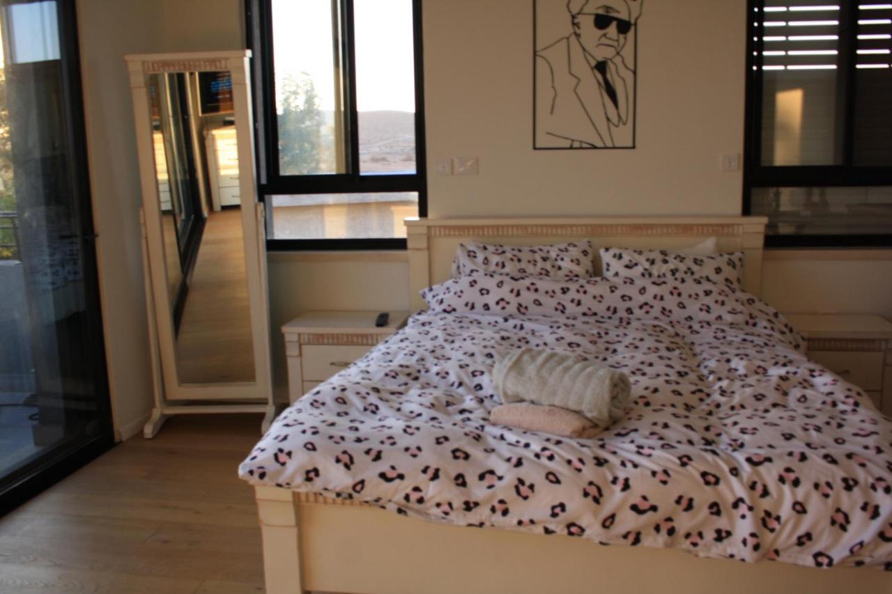 נס הבריאה Villa Midreshet Ben Gurion Екстериор снимка
